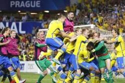 开云体育在线-瑞典队在欧预赛比赛中遭遇失利，出线形势堪忧