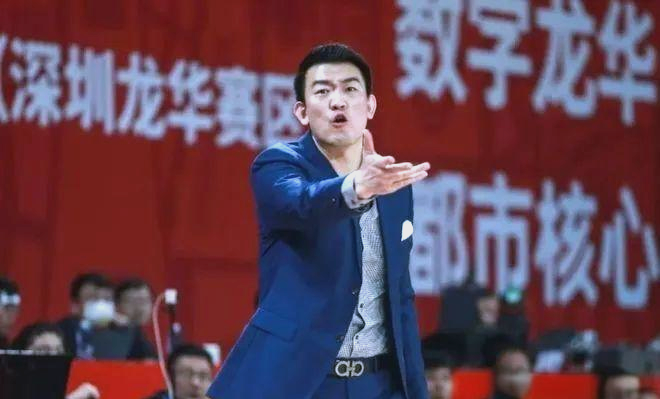 教练战术调整,球队战绩连连飘红 教练战术调整,球队战绩连连飘红