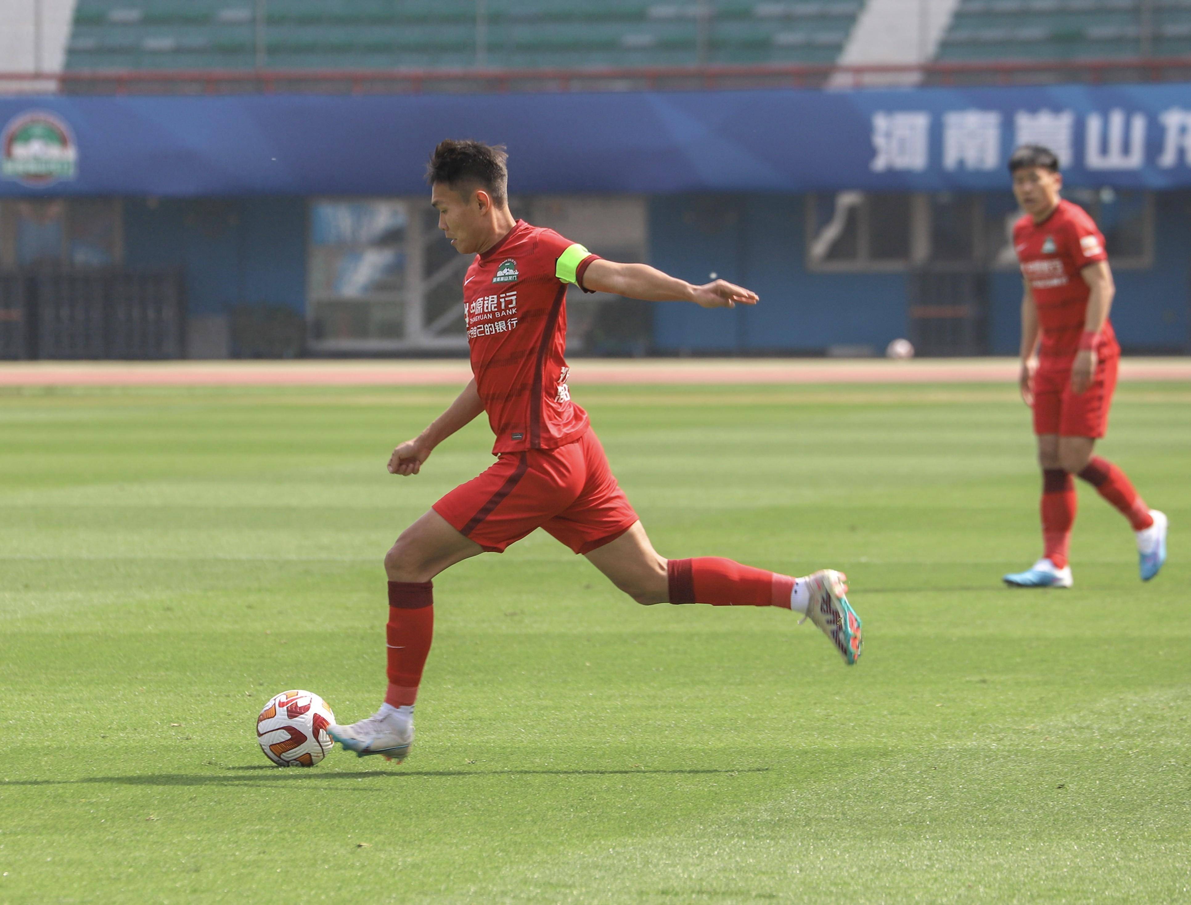 国家队备战世预赛，外界热议备战形势的简单介绍