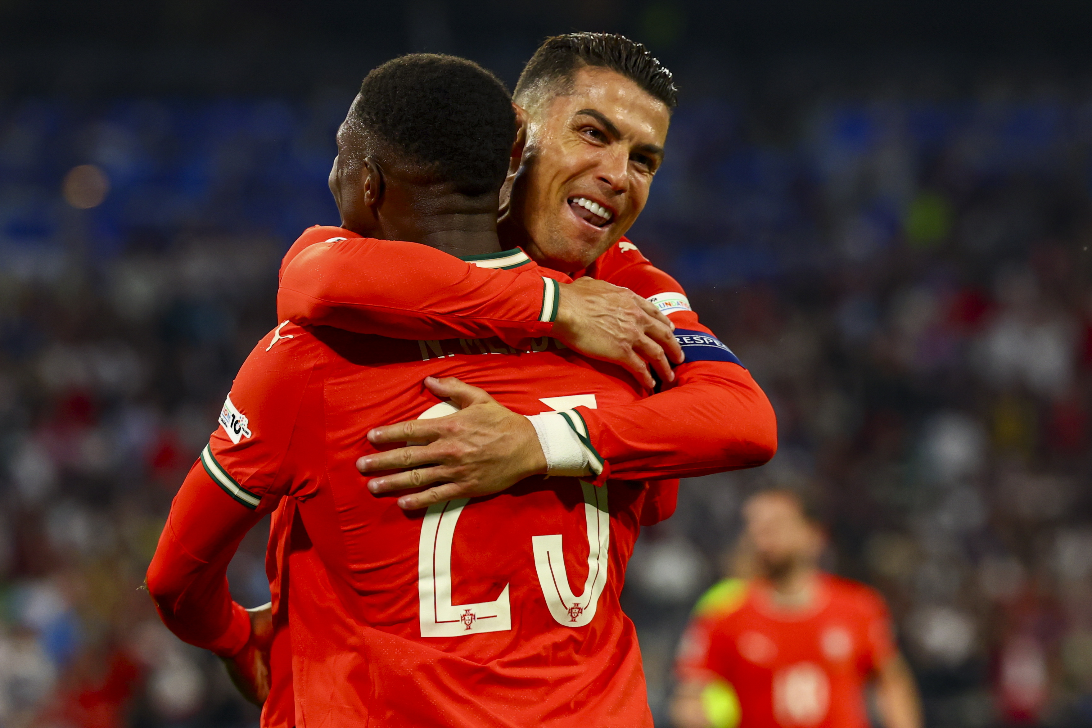 包含葡萄牙足球队惊险胜利,欧预赛希望重燃的词条 包含葡萄牙足球队惊险胜利,欧预赛希望重燃的词条