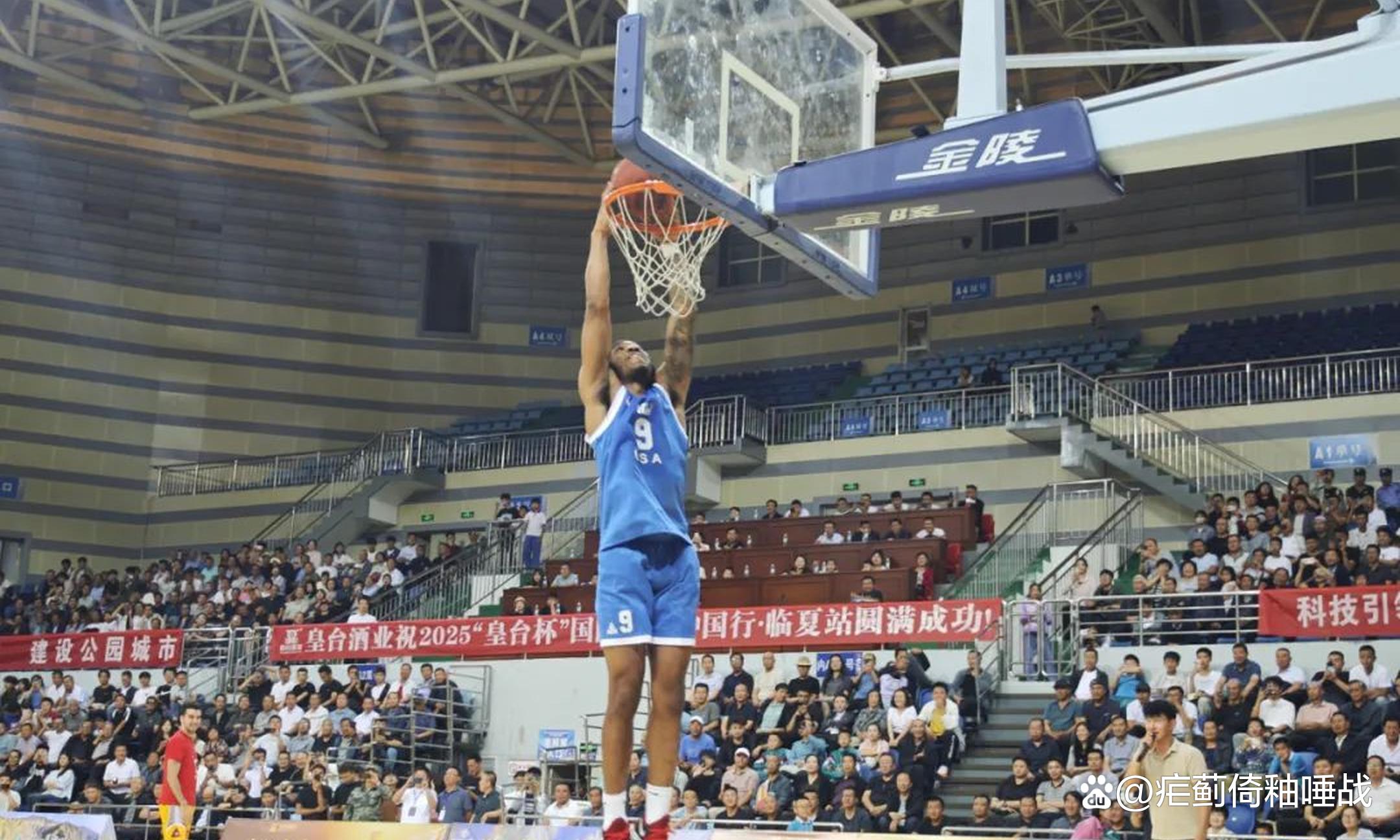 世界篮球巨星齐聚同台,激情碰撞冠军梦 世界篮球巨星齐聚同台,激情碰撞冠军梦