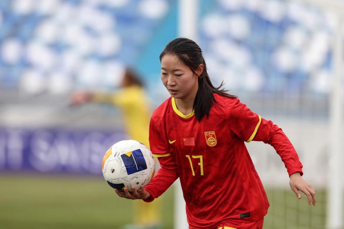 伊朗队在女足比赛中展现出强大实力！