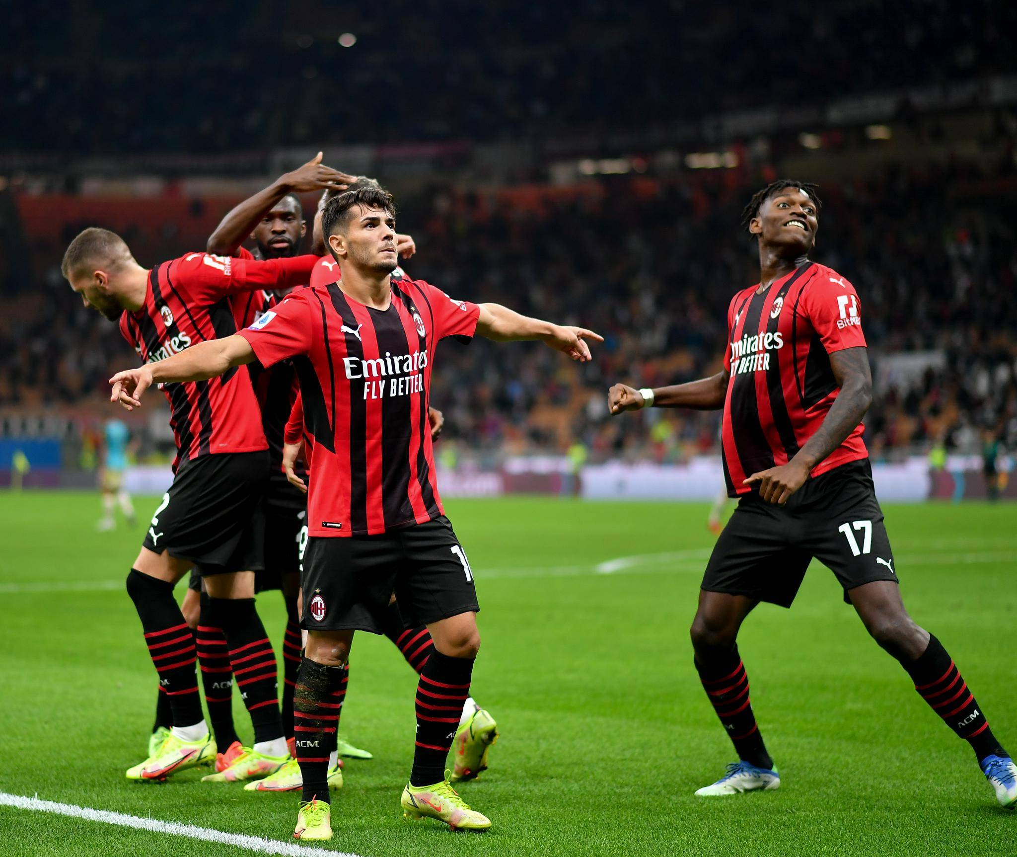 AC米兰击败强敌，展现强大的实力的简单介绍