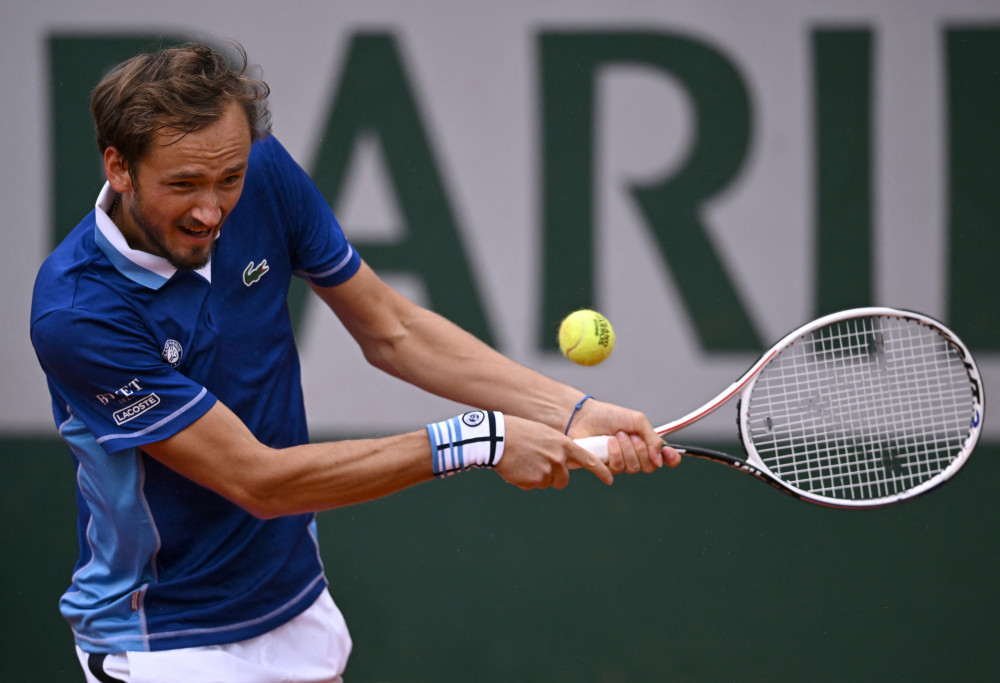 包含法网逆转联合杯,梅德韦杰夫刷新纪录的词条 包含法网逆转联合杯,梅德韦杰夫刷新纪录的词条